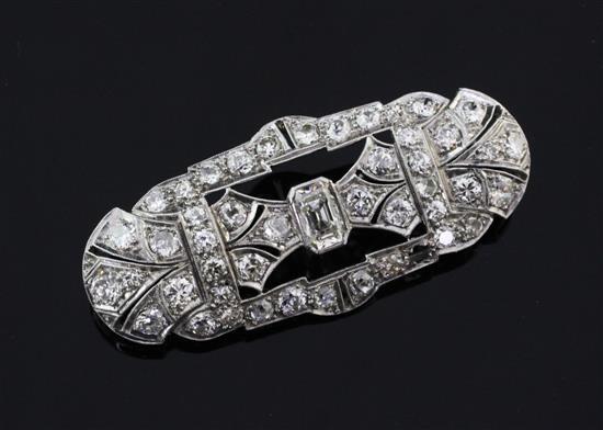 A 1940s/1950s platinum and diamond brooch, approx. 1.75in.